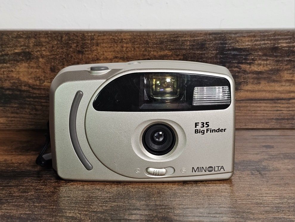 Minolta AF 35 Big Finder 35mm Film Camera