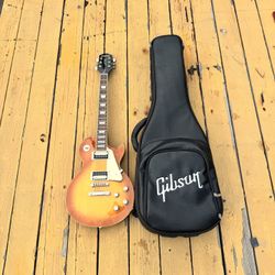 Epiphone Les Paul Classic W/ Leather Bag