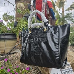 CHANEL HAND BAG 