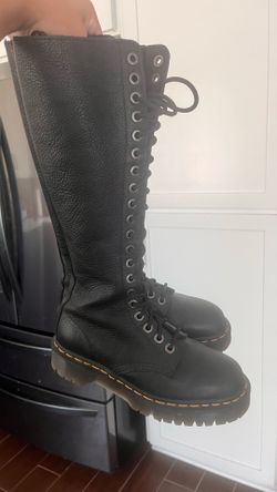 (Dr) Doc Martins 1860 Bex size 7 Black