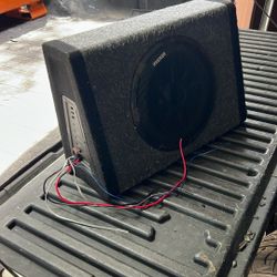 Kicker 10” Subwoofer With Built In Amplifier
