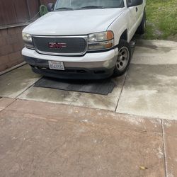 2005 GMC Sierra