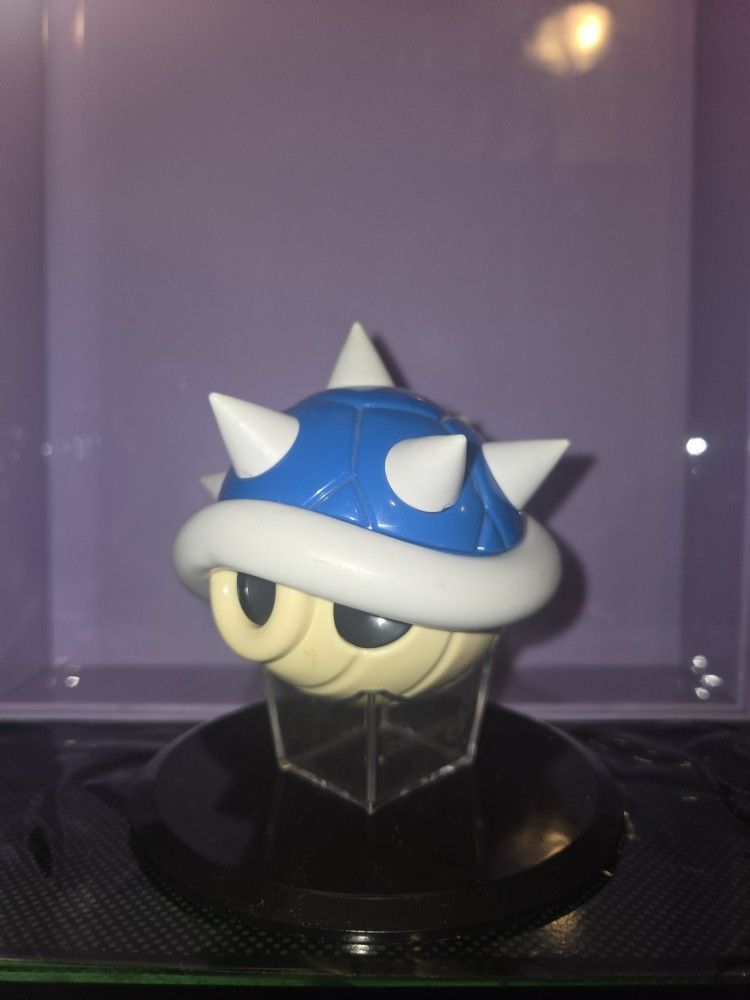 MARIO KART 8 SPECIAL EDITION - BLUE SHELL STATUE