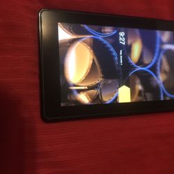 Kindle - Excellent Condition