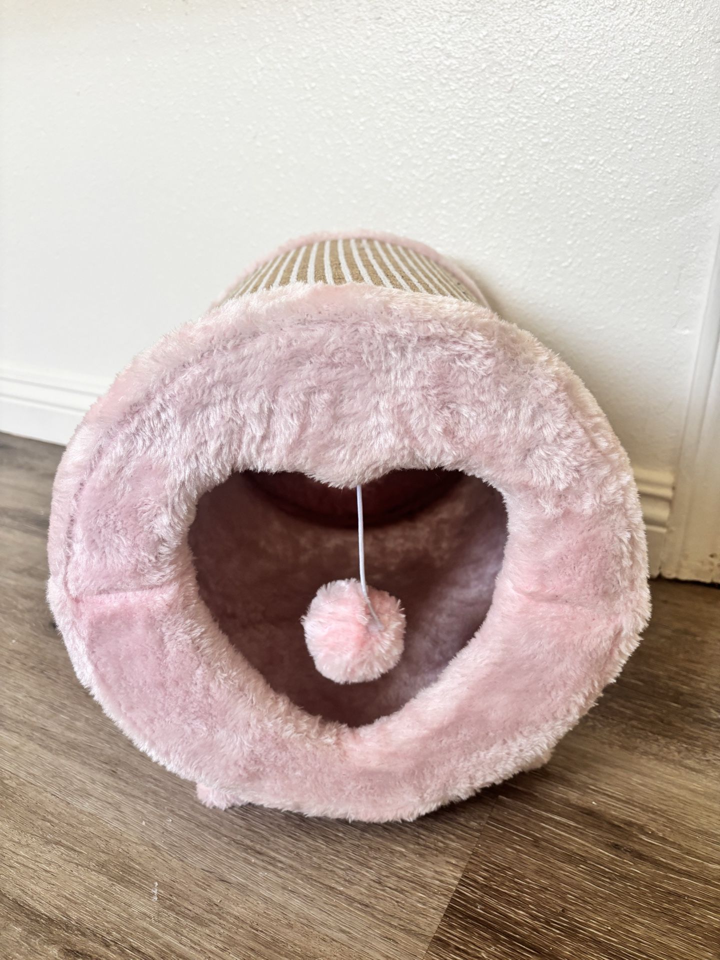 Cozy Pink Cat Tunnel Bed w/ Hanging Toy – Like New