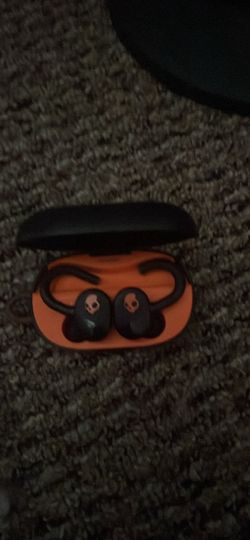 Skullcandy Wireless Earbuds with Case