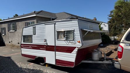 1965 Aristocrat Low-Liner (Original Interior)