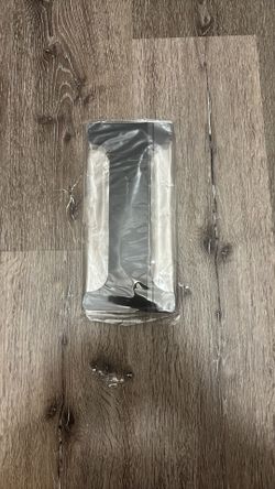 10 inch Black Wood Standing Letter “I” Decoration