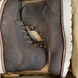 Red Wing 2440 Safety Toe Work Boot New Sz  11D