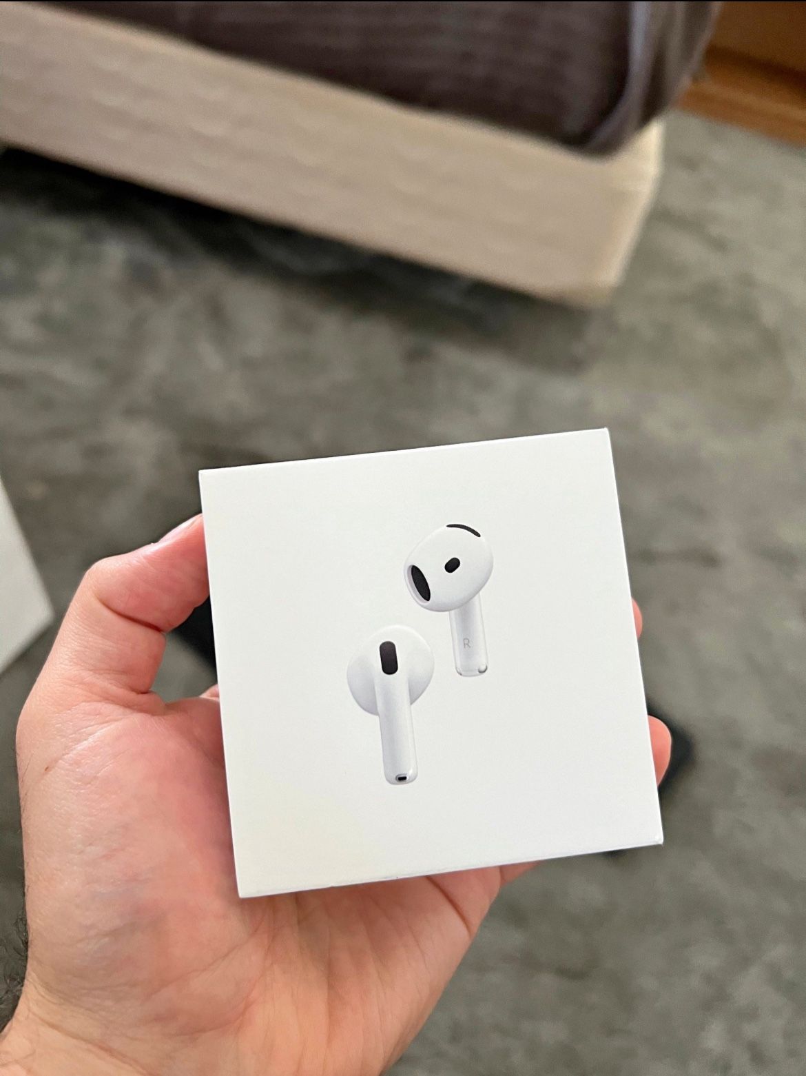 Air Pod Gen 4s