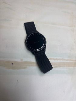 Garmin Approach S50 GPS Golf Smartwatch 43mm Black Nylon Band - Used