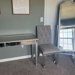Hayworth Vanity Set - Pier 1 Imports