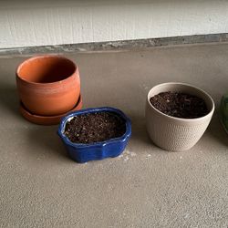3 Planter Pots 
