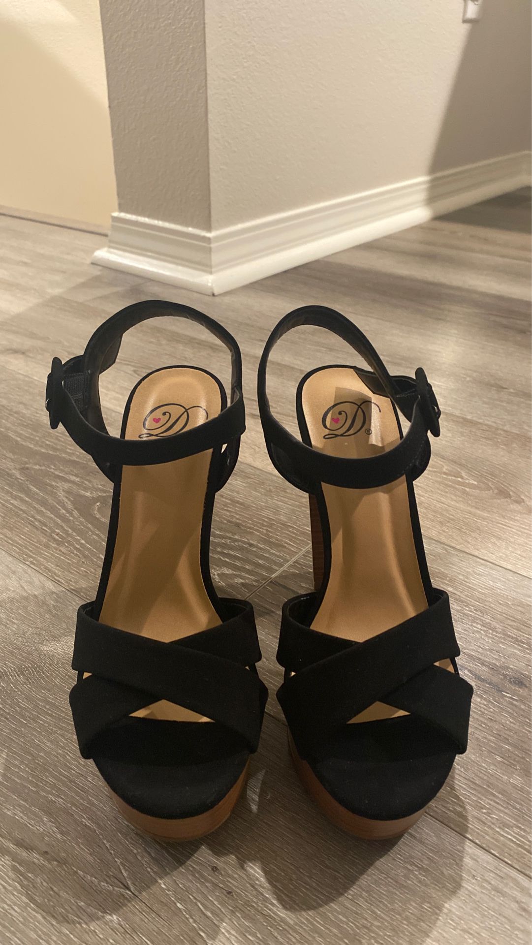 Brand new heels size 5.5