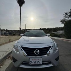 Nissan Versa 2017