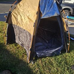 New Toogh 4 Person Camping Tent

 