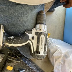 Makita Drill 18v 