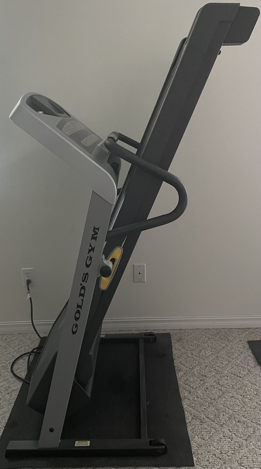 Treadmill Gold s Gym AirStride Plus Trainer 480 for Sale in Caulfield MO OfferUp