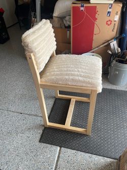 Barstool/Counter Height Chair