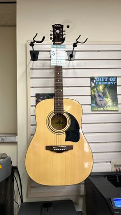 Lyon Washburn Acoustic Guitar