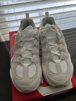 Nike Tech Hera