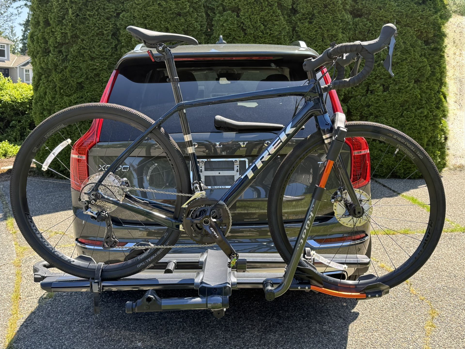 Trek Checkpoint SL6 Bike and Kuat NV22G Hitch Rack