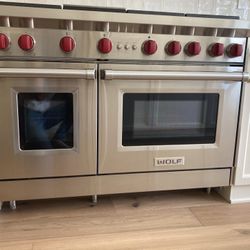 WOLF 48” 6-Burner, 2-Oven with griddle