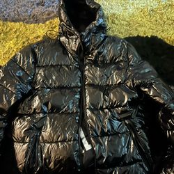Calvin klein Black Shiney Puffer Size large 