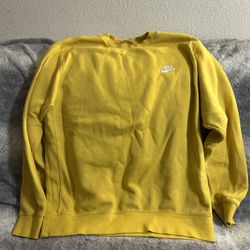 Nike Sportswear Club Fleece Solar Flare Size Large Euc
