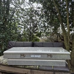 Small truck Bed Toolbox