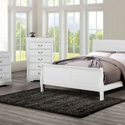 Brand New White 4pc Queen Bedroom Set 