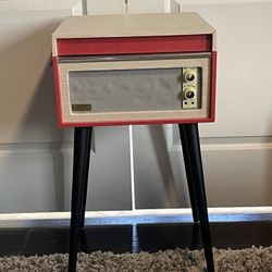 Crosley CR6233D-RE Dansette Bermuda Portable Vinyl Record Player Turntable with Aux-In and Bluetooth, Red 