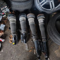 08 S550 Mercedes S550 Air Shocks