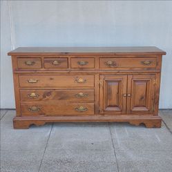Dresser Bureau Rolling Chest of 10 Drawers Solid Wood
