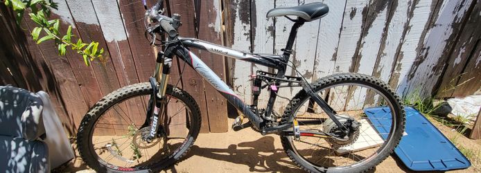 Cadillac AM 2.4 Full Suspension Mountain Bike – 18" Frame – $250 OBO