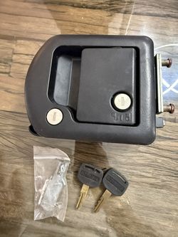 RV Designer T507 Cerradura de Puerta de Entrada con Cerrojo de Acero Negro