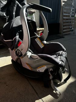 Baby Trend Car Seat