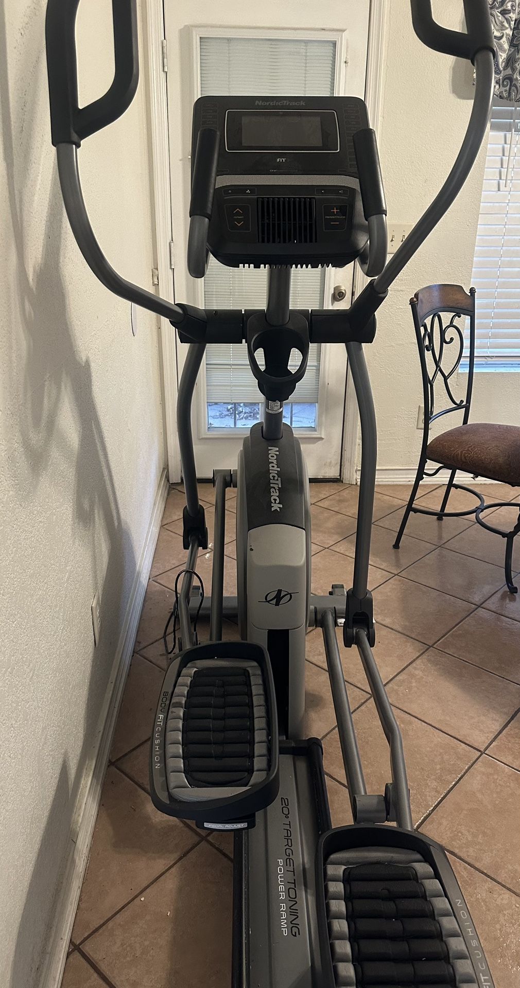 Gym Equipment Commercial