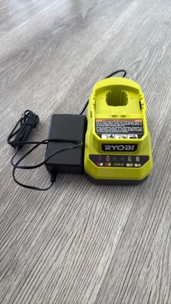 ONE+ 18V Lithium-Ion Charger PCG002