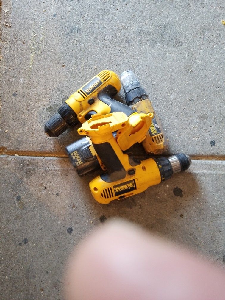 3 Dewalt Cordless Screw Drivers