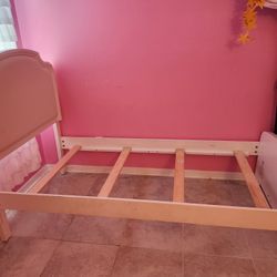 Rooms To Go White Bed Frame Twin 