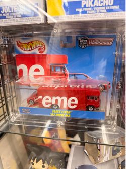 Supreme Hot Wheels Fleet Flyer + 1992 BMW M3