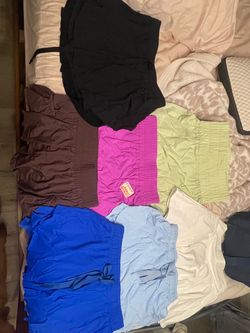 Lot of 6 Athletic Shorts Mixed Colors