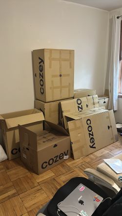 Free moving boxes
