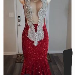 PROM DRESS