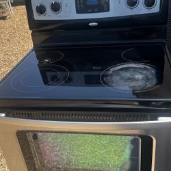 Stove, Dishwasher, Microwave 
