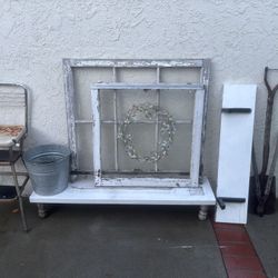 Assorted Vintage Outdoor Decor