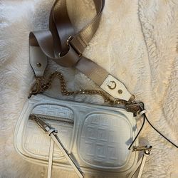New WHITE PURSE