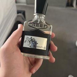 Creed Aventus 