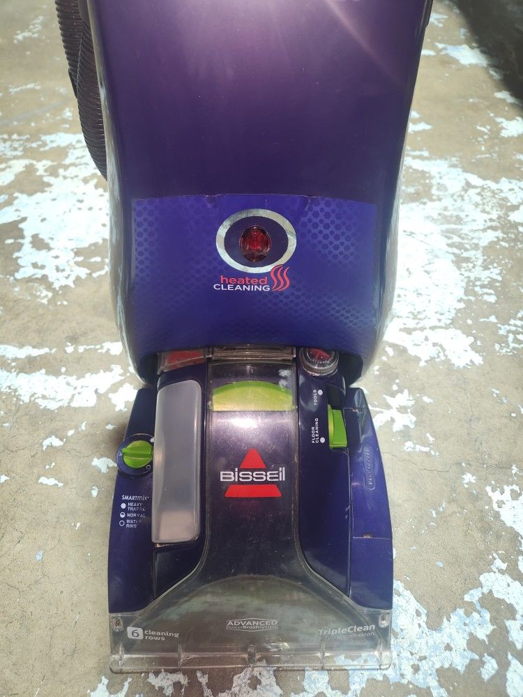 Bissell Carpet Cleaner, Near New, Cleaned, Tested